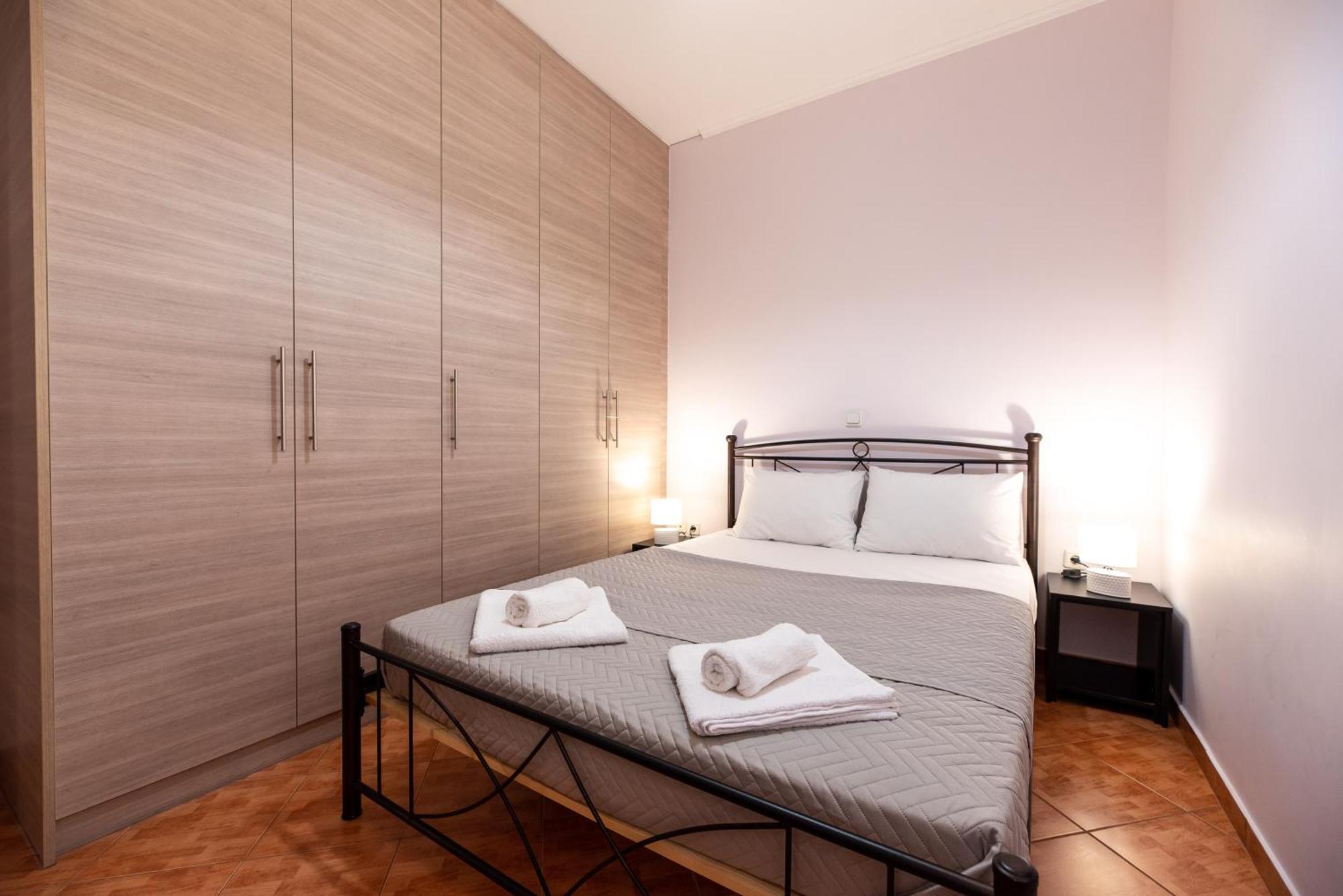 Apartament Sea And Airport Artemida  Zewnętrze zdjęcie